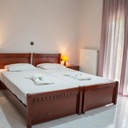 Mokos Rooms Perdika  Exterior foto