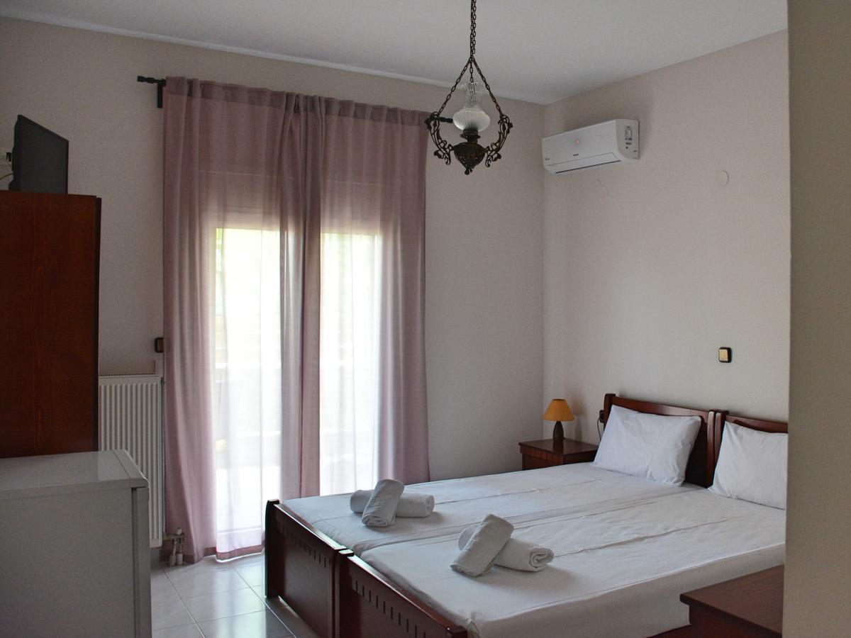 Mokos Rooms Perdika  Exterior foto